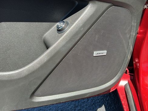 Used 2023 Chevrolet Traverse High Country w/ LPO, Floor Liner Package AWD/4WD image 19