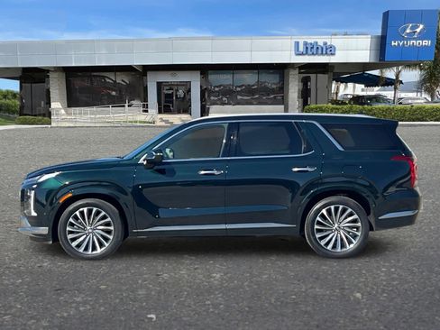 Used 2025 Hyundai Palisade Calligraphy image 6