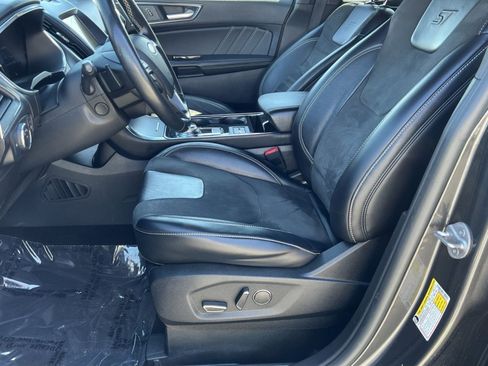Used 2019 Ford Edge ST w/ Equipment Group 401A image 10