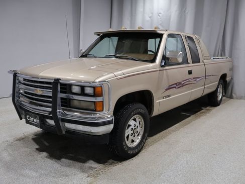 Used 1989 Chevrolet Silverado 1500 4x4 Extended Cab image 6
