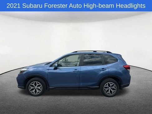 Used 2021 Subaru Forester Premium AWD/4WD image 28