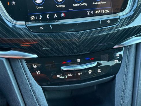 Certified 2025 Cadillac XT6 Premium Luxury image 36