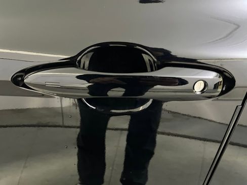 Used 2026 Toyota Camry XLE image 40