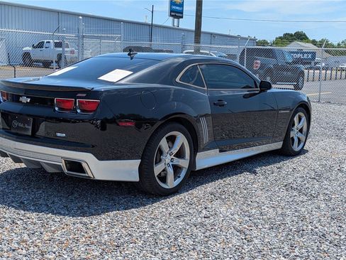 Used 2011 Chevrolet Camaro SS w/ RS Package RWD image 5