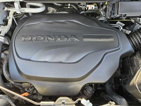 Certified 2022 Honda Pilot Black Edition image 33