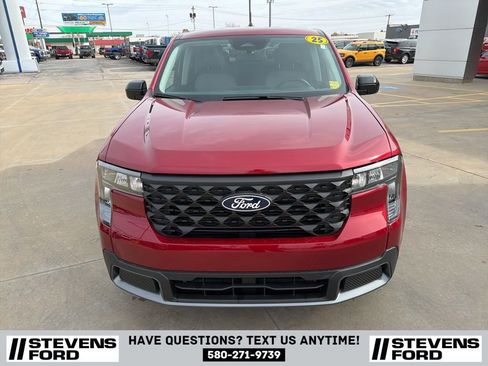 Used 2025 Ford Maverick XLT w/ XLT Luxury Package image 12