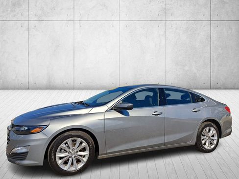 Used 2025 Chevrolet Malibu LT image 9