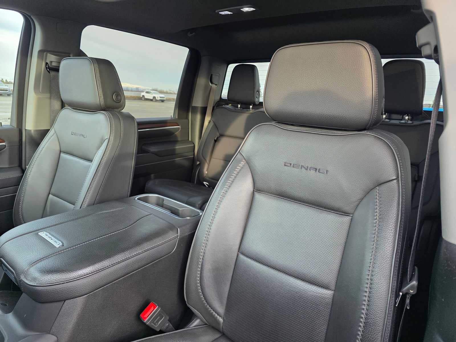 Certified 2025 GMC Sierra 2500 Denali w/ Denali Reserve Package AWD/4WD image 21
