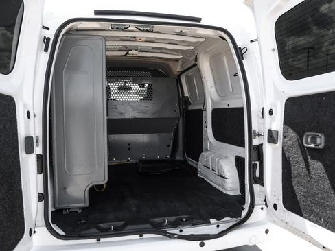 Used 2021 Nissan NV200 SV w/ Back Door Glass Package FWD image 45