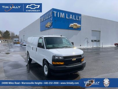 New 2025 Chevrolet Express 2500 Work Van w/ Driver Convenience Package
