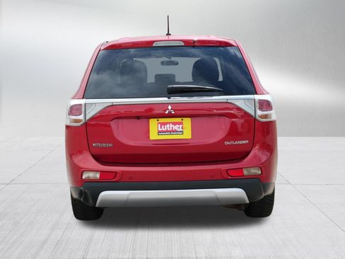 Used 2015 Mitsubishi Outlander SE FWD image 6