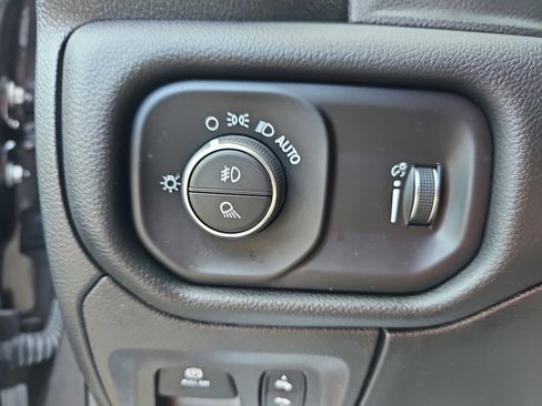 Used 2023 RAM 1500 Big Horn AWD/4WD image 27