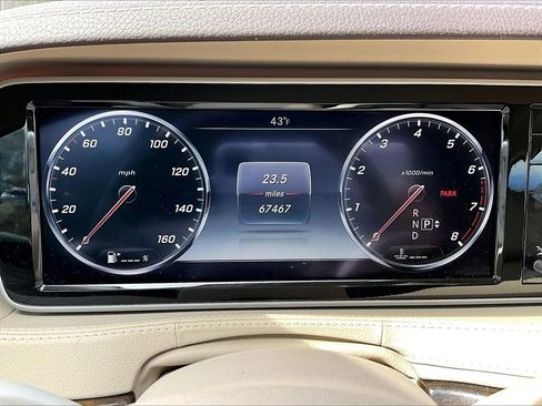 Used 2015 Mercedes-Benz S 550 4MATIC Sedan w/ Premium 1 Package image 18