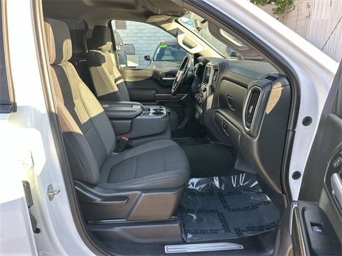 Used 2021 Chevrolet Silverado 1500 LT image 26