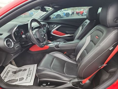 Used 2021 Chevrolet Camaro SS image 18