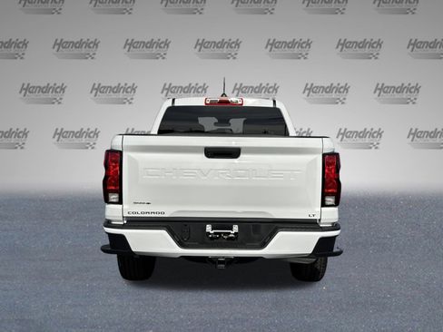 Certified 2024 Chevrolet Colorado LT image 9