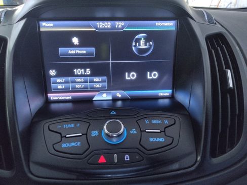 Used 2015 Ford Escape SE w/ Equipment Group 201A image 25