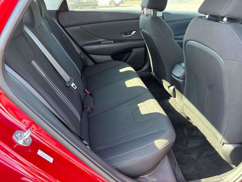 Certified 2023 Hyundai Elantra SEL w/ Convenience Package FWD image 12