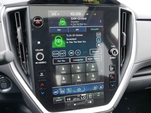 Used 2024 Subaru Crosstrek 2.0i Premium image 22