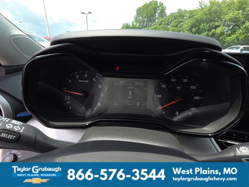 New 2026 Chevrolet Trax LS w/ LS Convenience Package FWD image 16