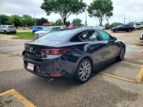 Used 2024 MAZDA MAZDA3 s FWD image 5