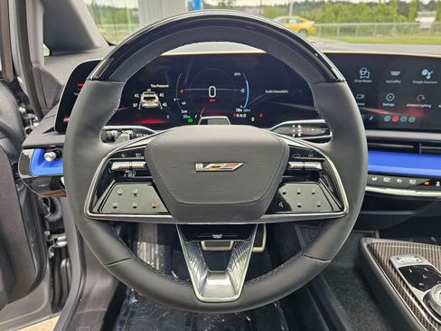 New 2026 Cadillac Optiq V AWD/4WD image 24