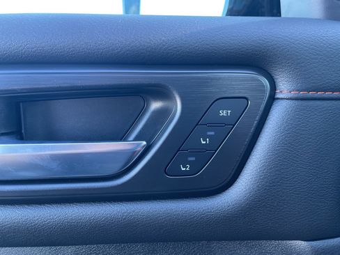 New 2025 Nissan Armada PRO-4X image 44