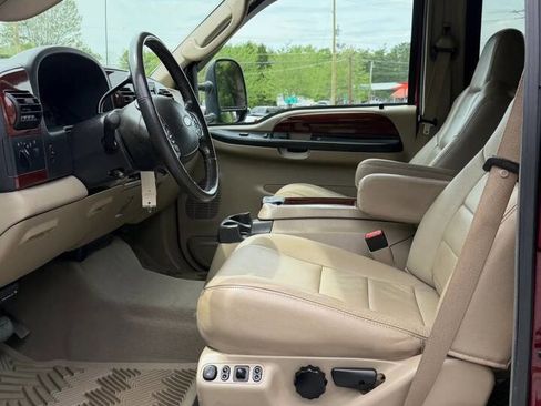Used 2006 Ford F350 Lariat AWD/4WD image 16