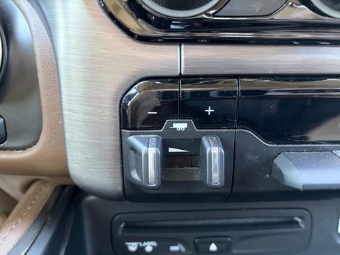 Used 2019 RAM 1500 Limited w/ Protection Group image 12