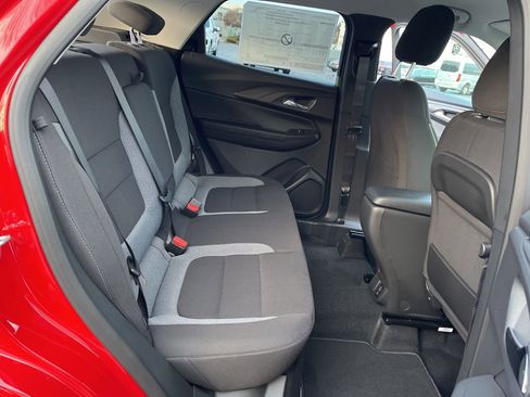 New 2026 Chevrolet TrailBlazer LT w/ Convenience Package image 16