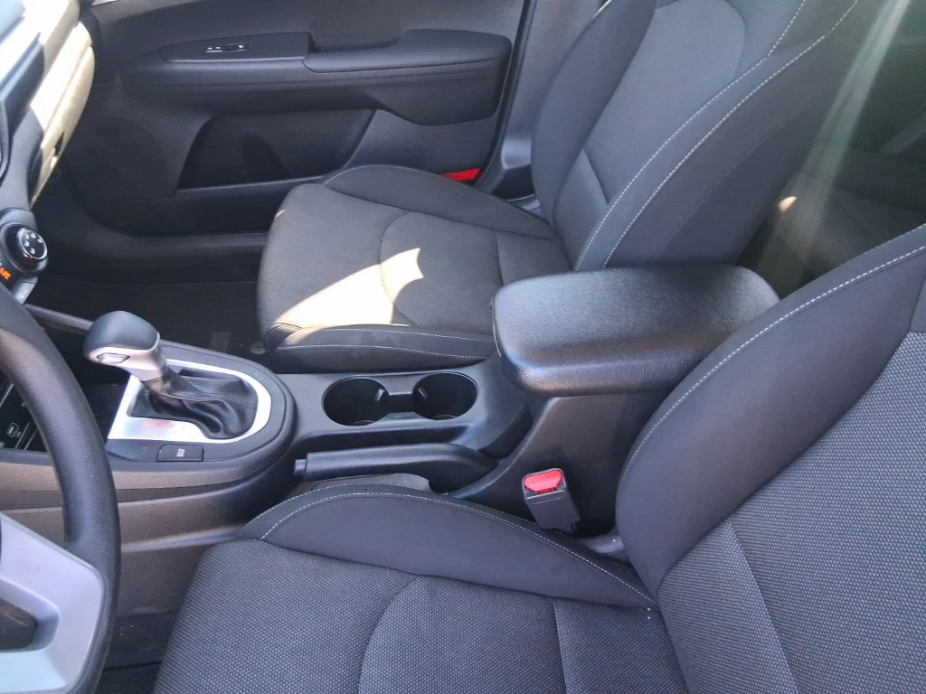 Used 2023 Kia Forte LXS FWD image 15