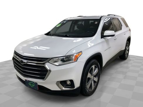 Certified 2018 Chevrolet Traverse LT w/ LPO, Floor Liner Package image 1