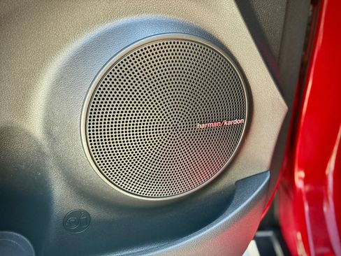 Used 2022 Hyundai Kona Limited FWD image 18
