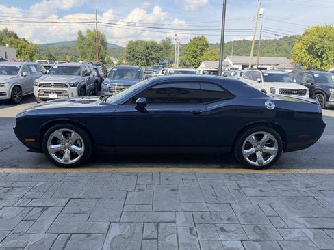 Used 2013 Dodge Challenger R/T w/ Sound Group II RWD image 5