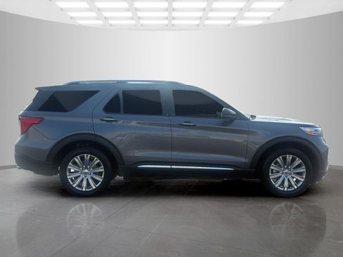 Used 2023 Ford Explorer Limited w/ Limited Technology Package AWD/4WD image 2