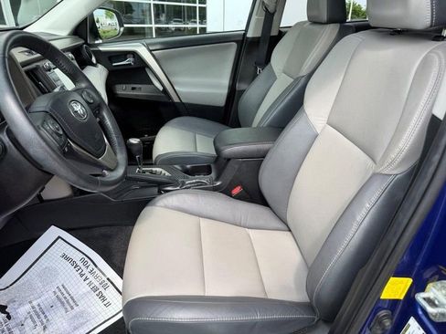 Used 2015 Toyota RAV4 Limited w/ Technology Package AWD/4WD image 16