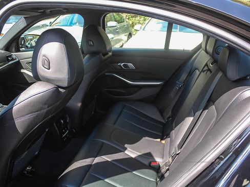 Used 2019 BMW 330i Sedan RWD image 17
