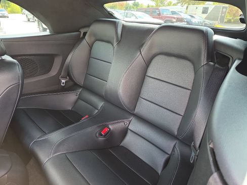 Used 2017 Ford Mustang GT Premium w/ Equipment Group 401A RWD image 10