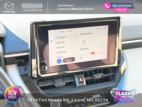 Used 2024 Toyota Corolla Cross L image 12