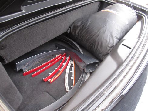 Used 2019 Chevrolet Corvette Z06 w/ Z07 Performance Package image 29