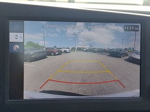 Certified 2024 Hyundai Elantra SE FWD image 17