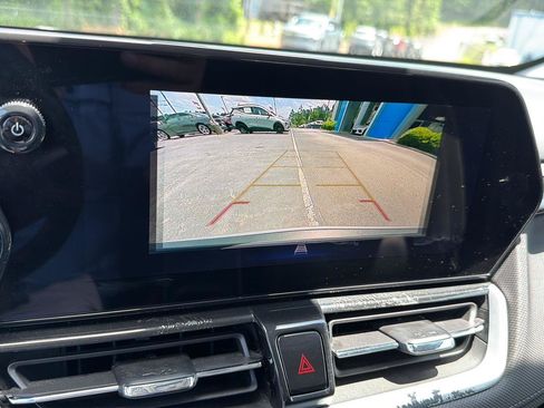 Certified 2025 Chevrolet TrailBlazer LT FWD image 24