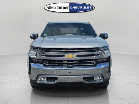 Used 2022 Chevrolet Silverado 1500 LTZ image 2