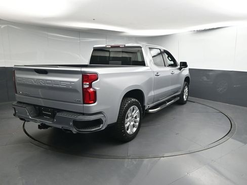 Used 2022 Chevrolet Silverado 1500 LT Trail Boss w/ LT Trail Boss Premium Package AWD/4WD image 26