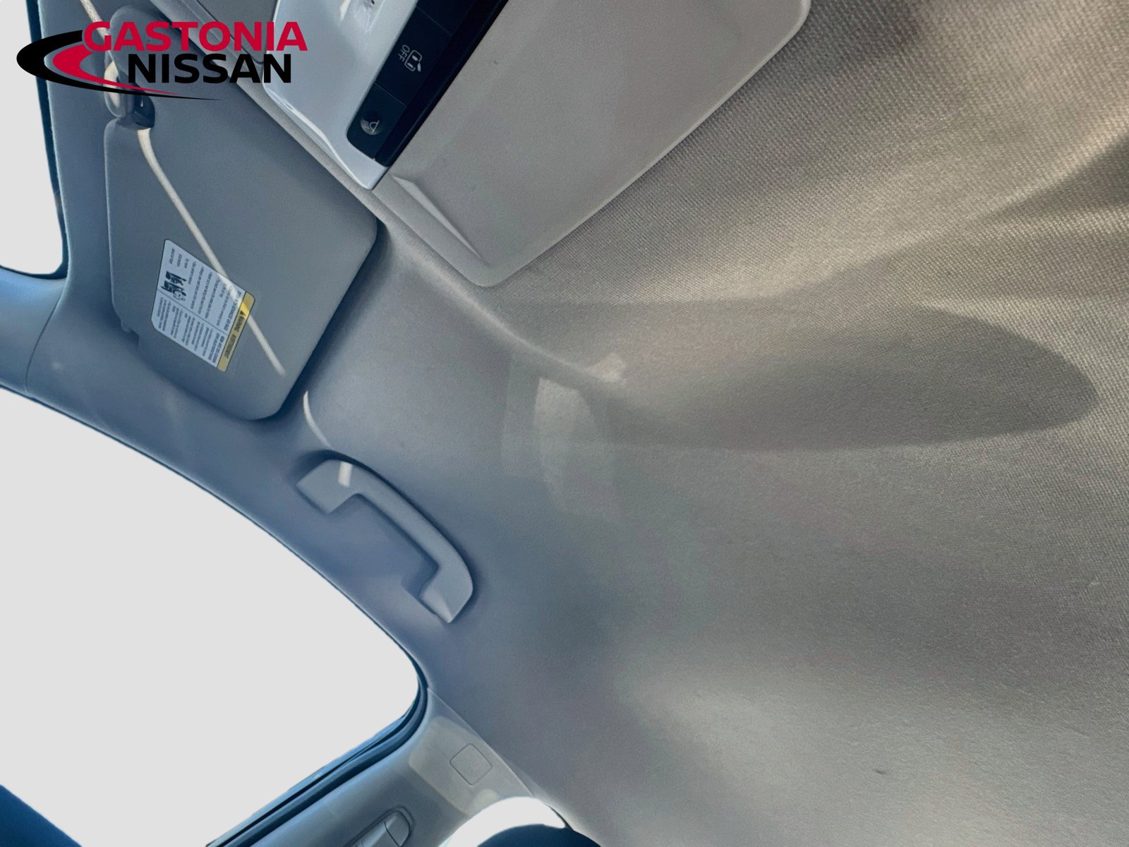 Used 2025 Nissan Sentra S FWD image 27