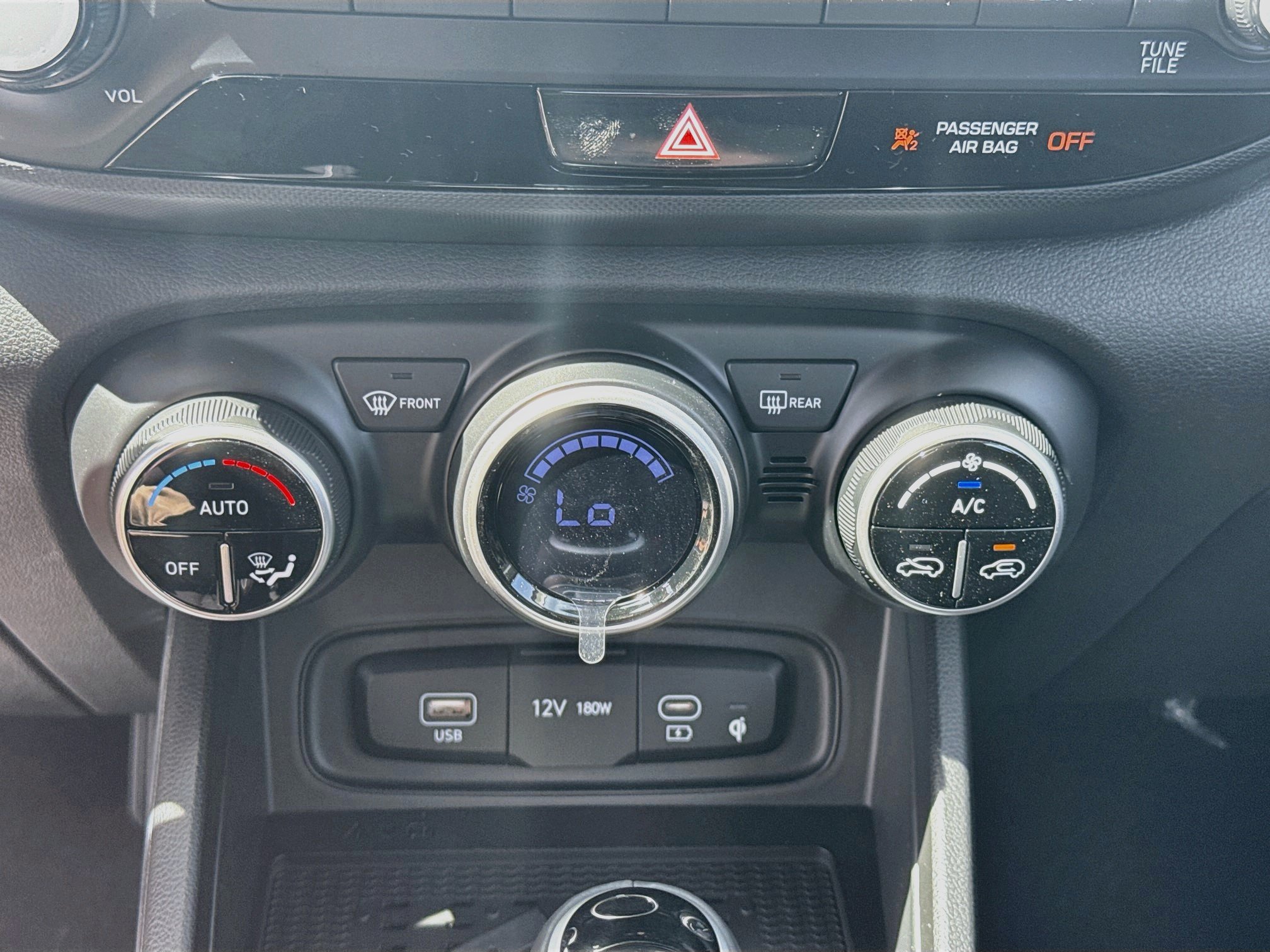 New 2026 Hyundai Venue SEL FWD image 12
