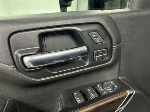 Used 2020 GMC Sierra 2500 SLT w/ SLT Premium Plus Package image 24
