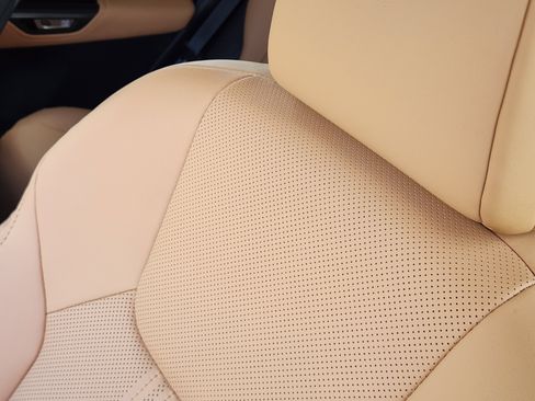 Used 2024 Lexus NX 250 250 Premium image 17