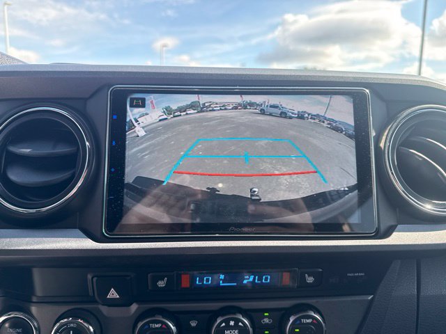 Used 2019 Toyota Tacoma TRD Off-Road AWD/4WD image 36