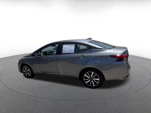 Used 2025 Nissan Versa SV FWD image 11